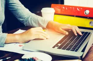 Copywriting sprzedażowy – jak pisać skuteczne treści na strony internetowe?