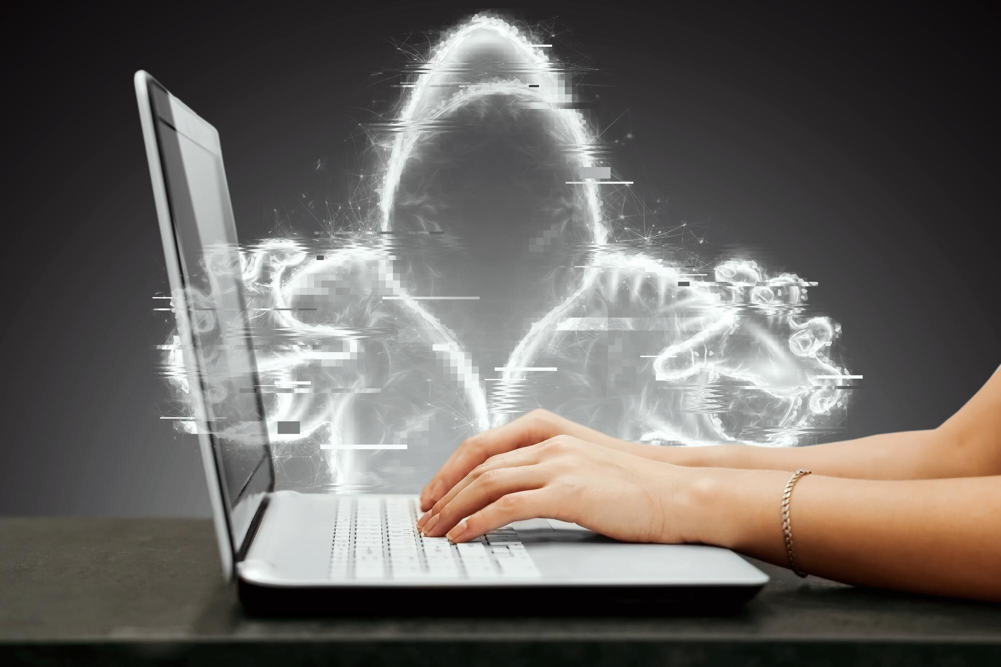 Ciemna sieć cyberprzestępczość koncepcja przestępczości internetowej ukryty internet Hologram cyfrowego hakera w przestrzeni komputerowej Atak wirusa hakerów