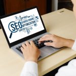 Optymalizacja wyszukiwarek SEO dla modnego e-commerce i handlu detalicznego online